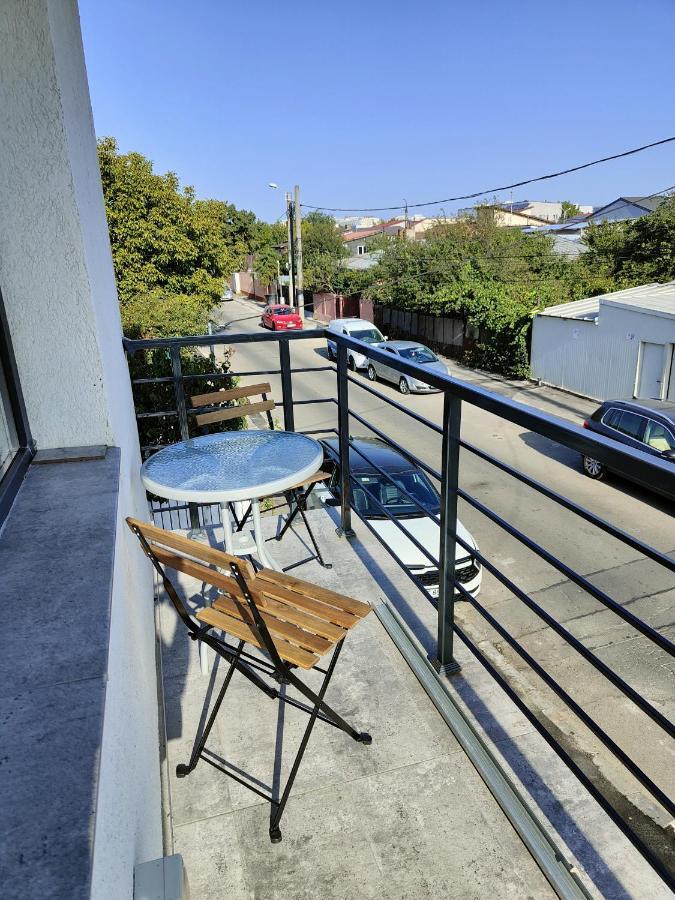 2 Rooms Apartment I Love Tea Bucharest Exterior photo