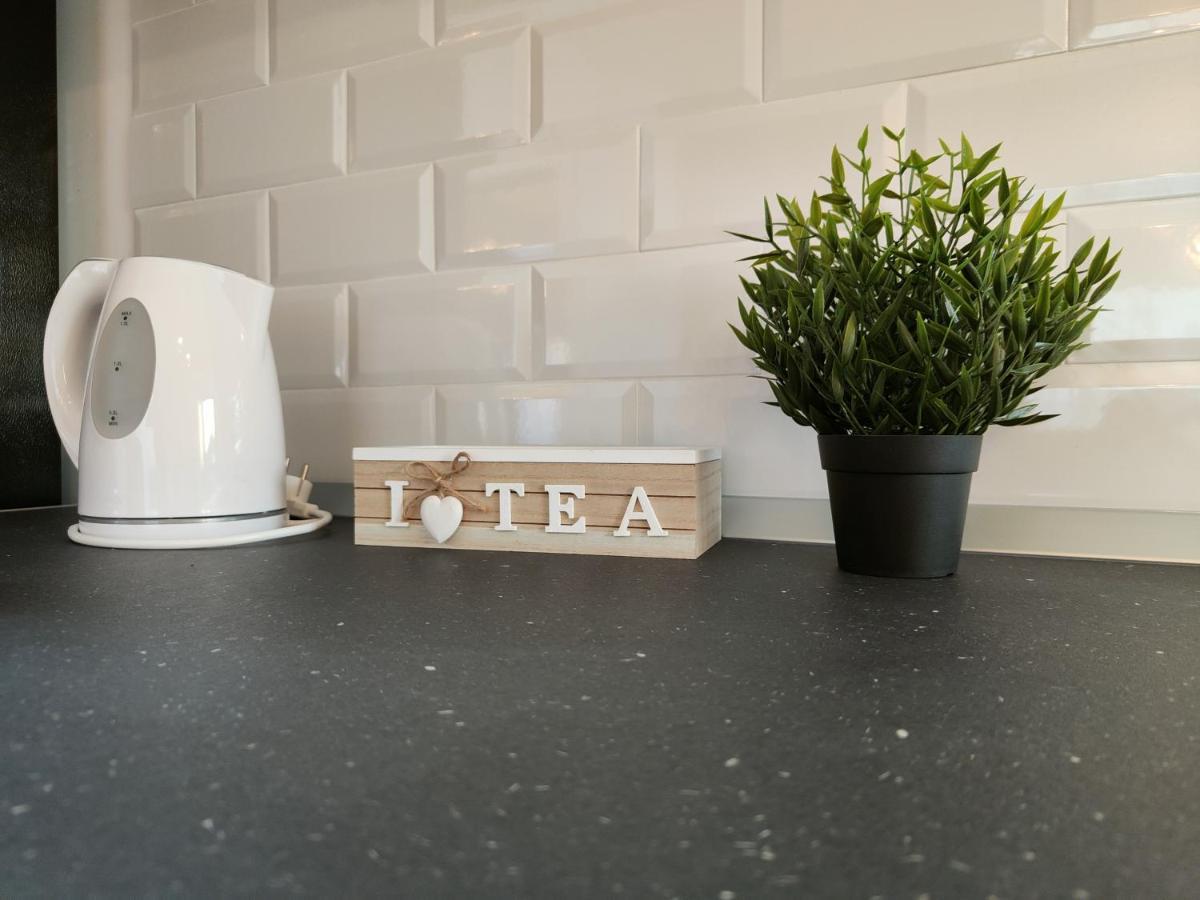 2 Rooms Apartment I Love Tea Bucharest Exterior photo